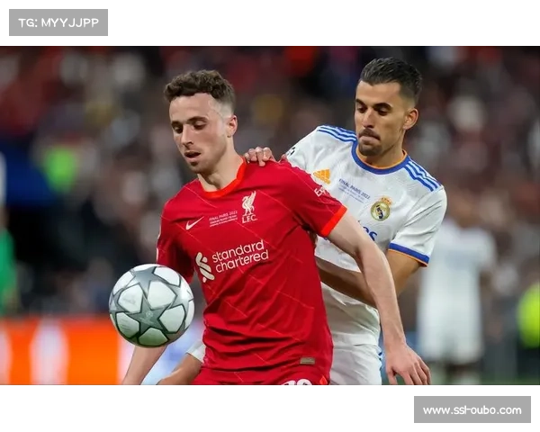 通讯:气候与草坪养护——探究其对德甲比赛节奏和攻防转换的影响 通讯:气候与草坪养护——探究其对德甲比赛节奏和攻防转换的影响